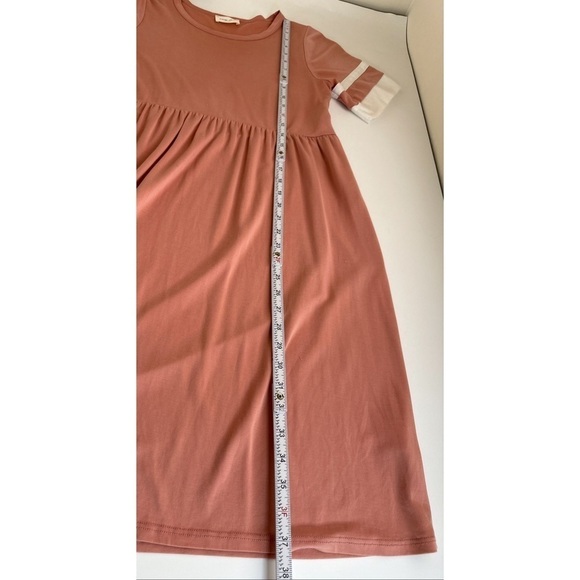 Orange Creek Casual Short Sleeve Scoop Neck Dress - Picture 9 of 11